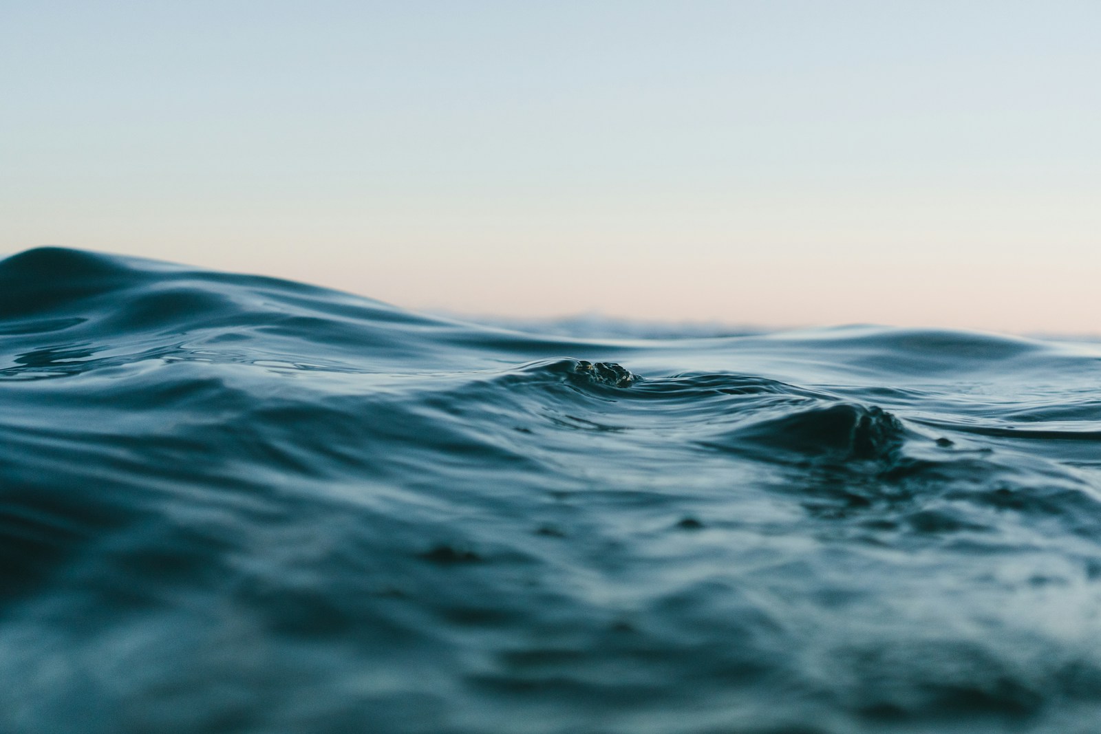 Ocean waves — placeholder editorial photography